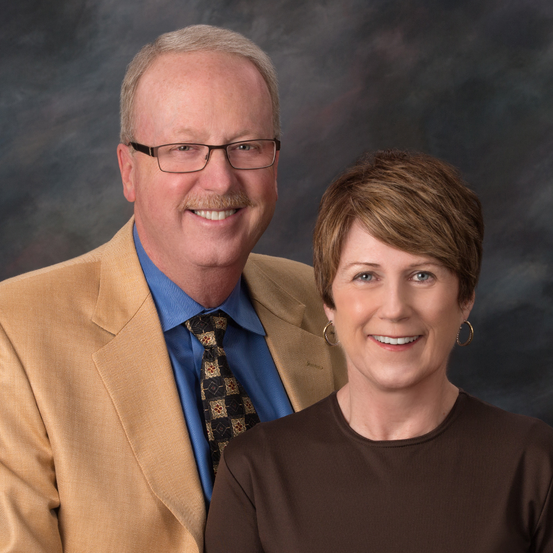 Carter and Betsy Mollgaard Endowed Scholarship